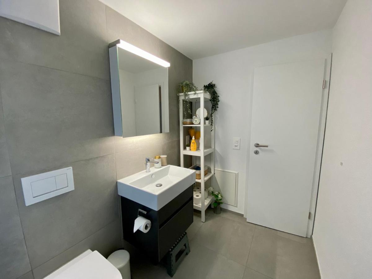 Apartamento Glad Spot - Liestal - 10 Min From Basel - Central, Design & Netflix Exterior foto